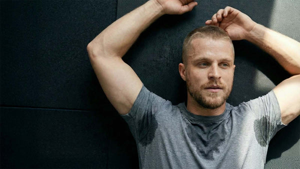 Så meget vand skal du drikke, når du træner - WORK UP